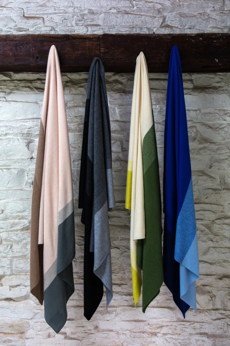 Array Green Cashmere Throw