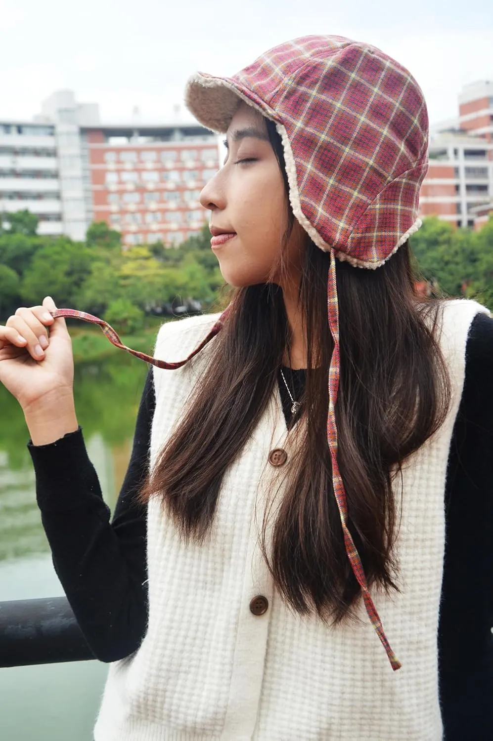 Reversible Winter Hat with Ear Flaps for Men Women,Ladies Plaid Hat with Ear Flaps,Lamb Wool Lining Flannel Beanie